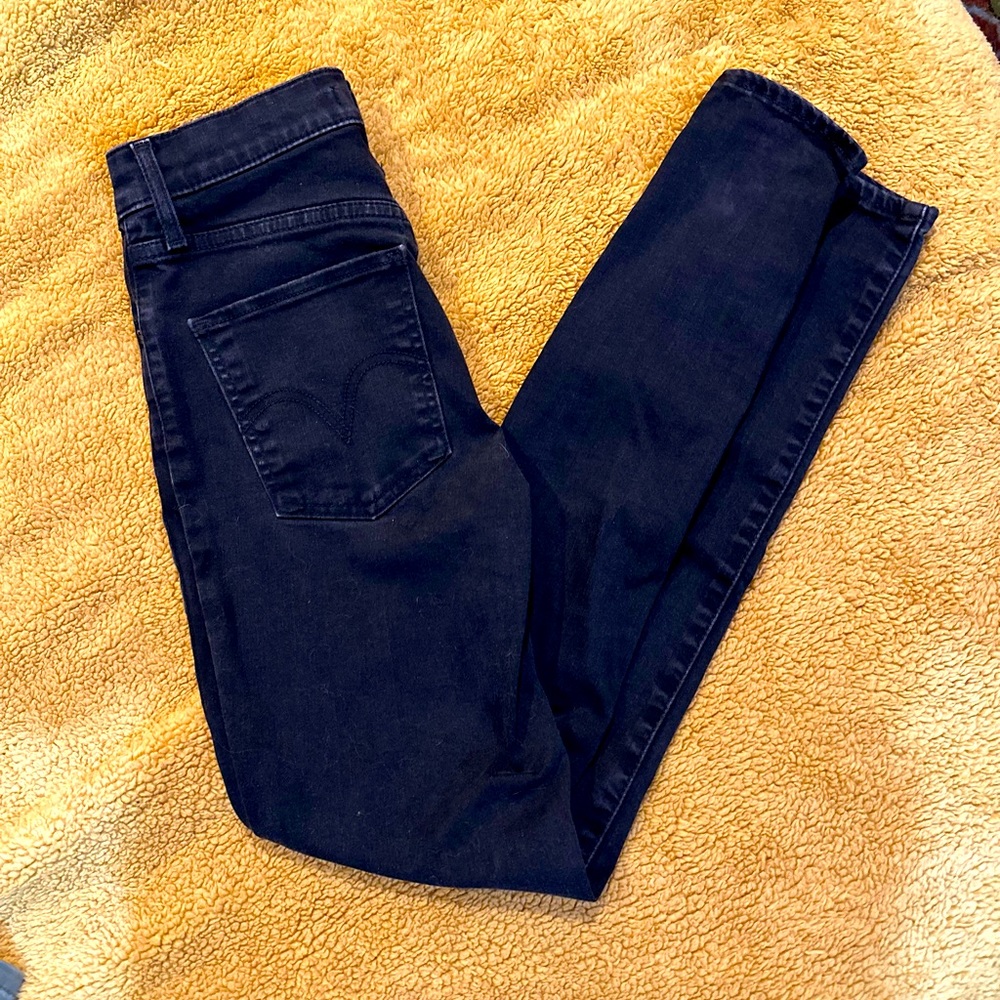Levi Mile High Super Skinny Jeans